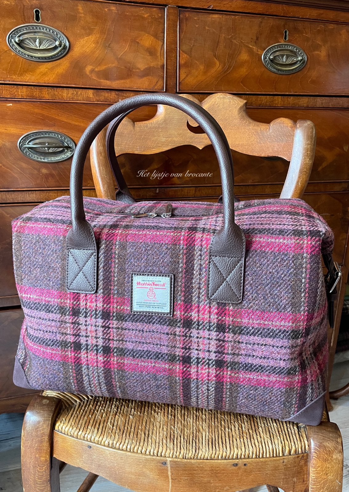 Schotse Harris Tweed weekendtas Burgundy Stewart, Overige kleuren, Info@lijstjevanbrocante.nl, Ophalen of Verzenden, Westdijk 41 3241 GT Middelharnis