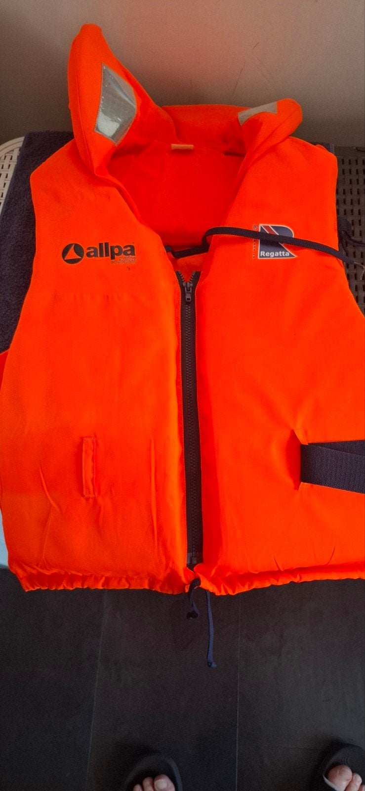 Reddingsvest Allpa Regatta 100N (OV-90 Kg), Ophalen