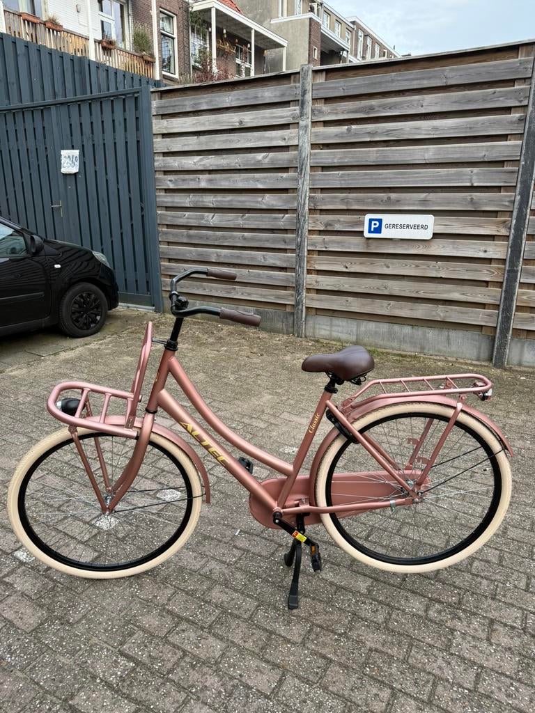 Nieuwe fiets- ongebruikt, Fietsen en Brommers, Fietsen | Dames | Omafietsen, 53 tot 56 cm, Ophalen, Zo goed als nieuw