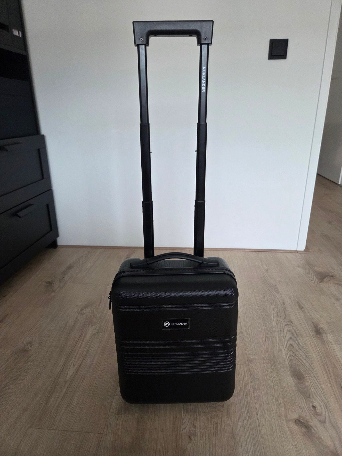Norlander Cabine Trolley - Nieuw en Ongebruikt!, Uitschuifbare handgreep, 20 tot 30 cm, Zwart, Minder dan 40 cm