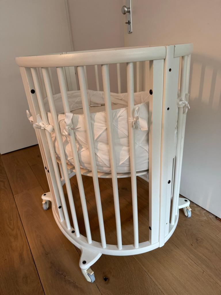 Compleet Stokke Sleepi Mini + uitbreiding met accessoires, Ophalen, Gebruikt, Rond, Wieltjes