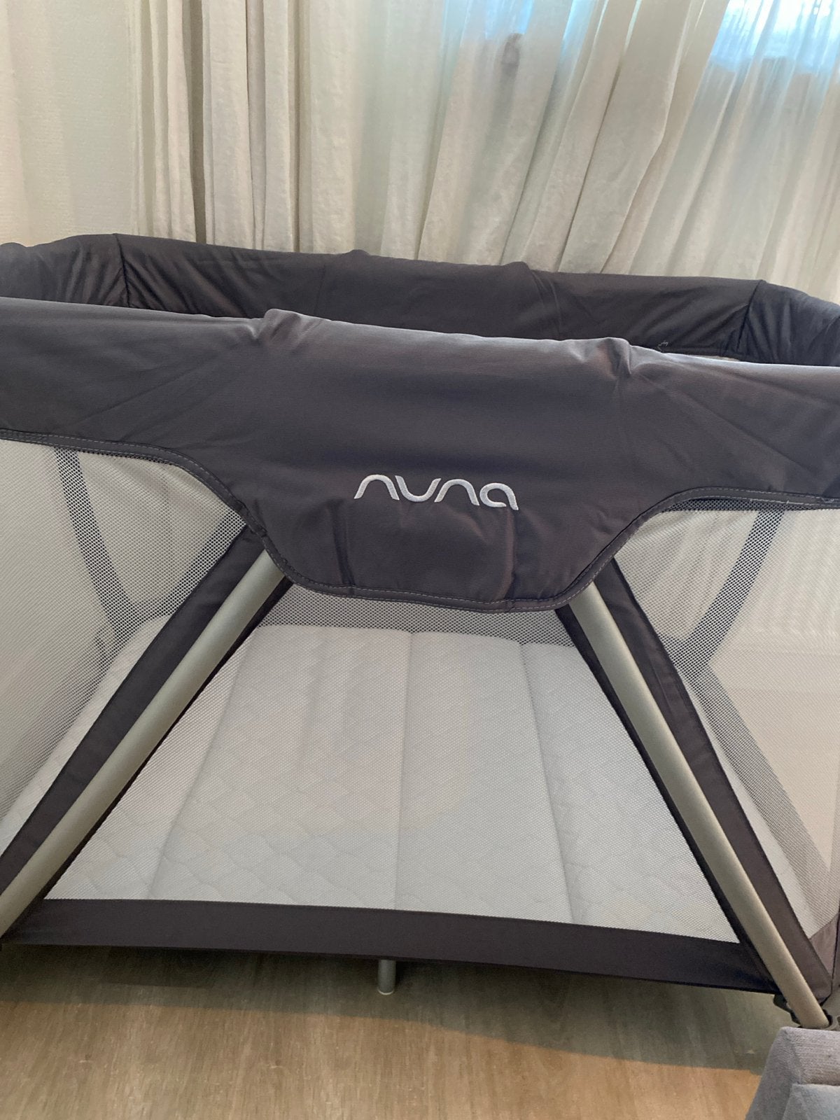 Nuna campingbedje/reiswieg in draagtas, Ophalen, Gebruikt