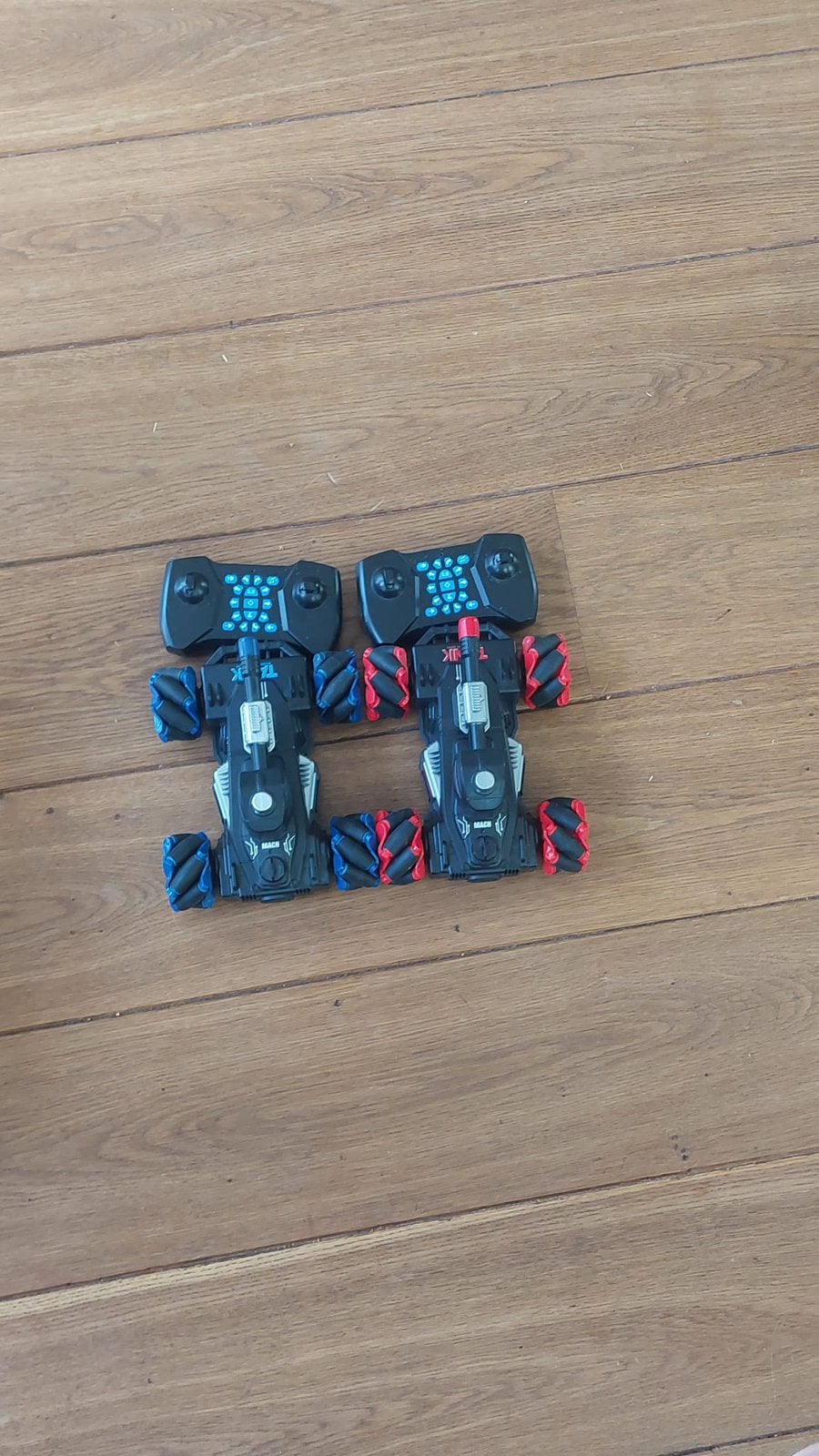 Gevecht tanks, Ophalen, Zo goed als nieuw, Jongen of Meisje
