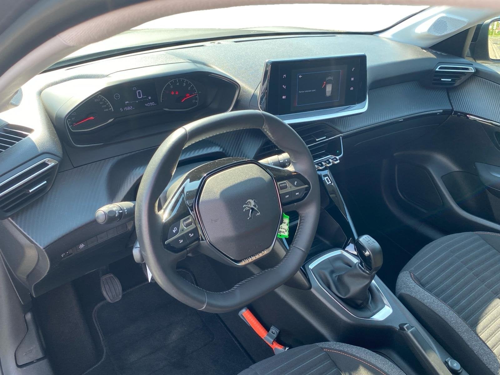 Peugeot 208 1.2 PureTech Active NL auto | navigatie | Apple, Auto's, Voorwielaandrijving, 12 maanden, Stof, Euro 6
