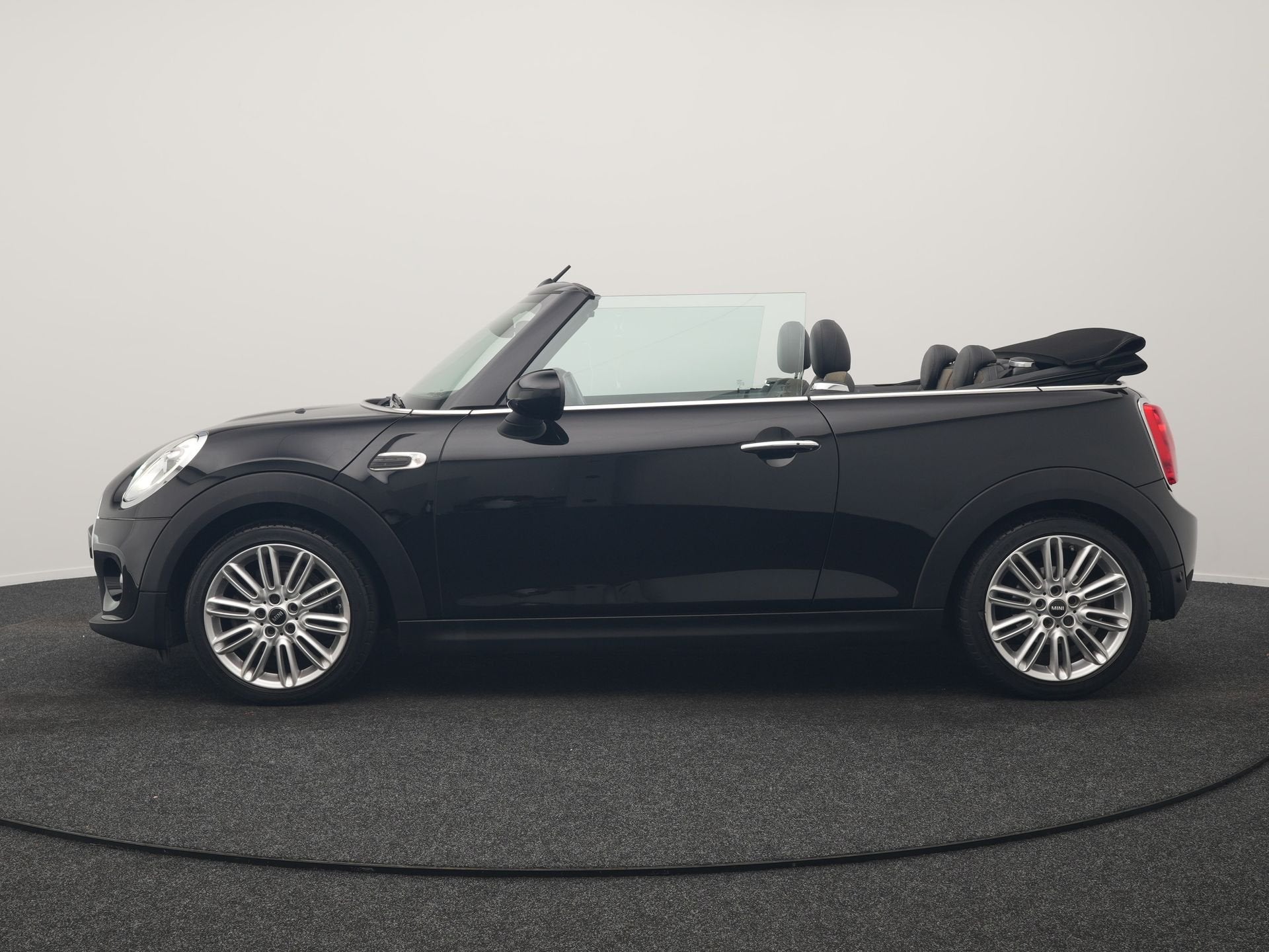 MINI Cabrio