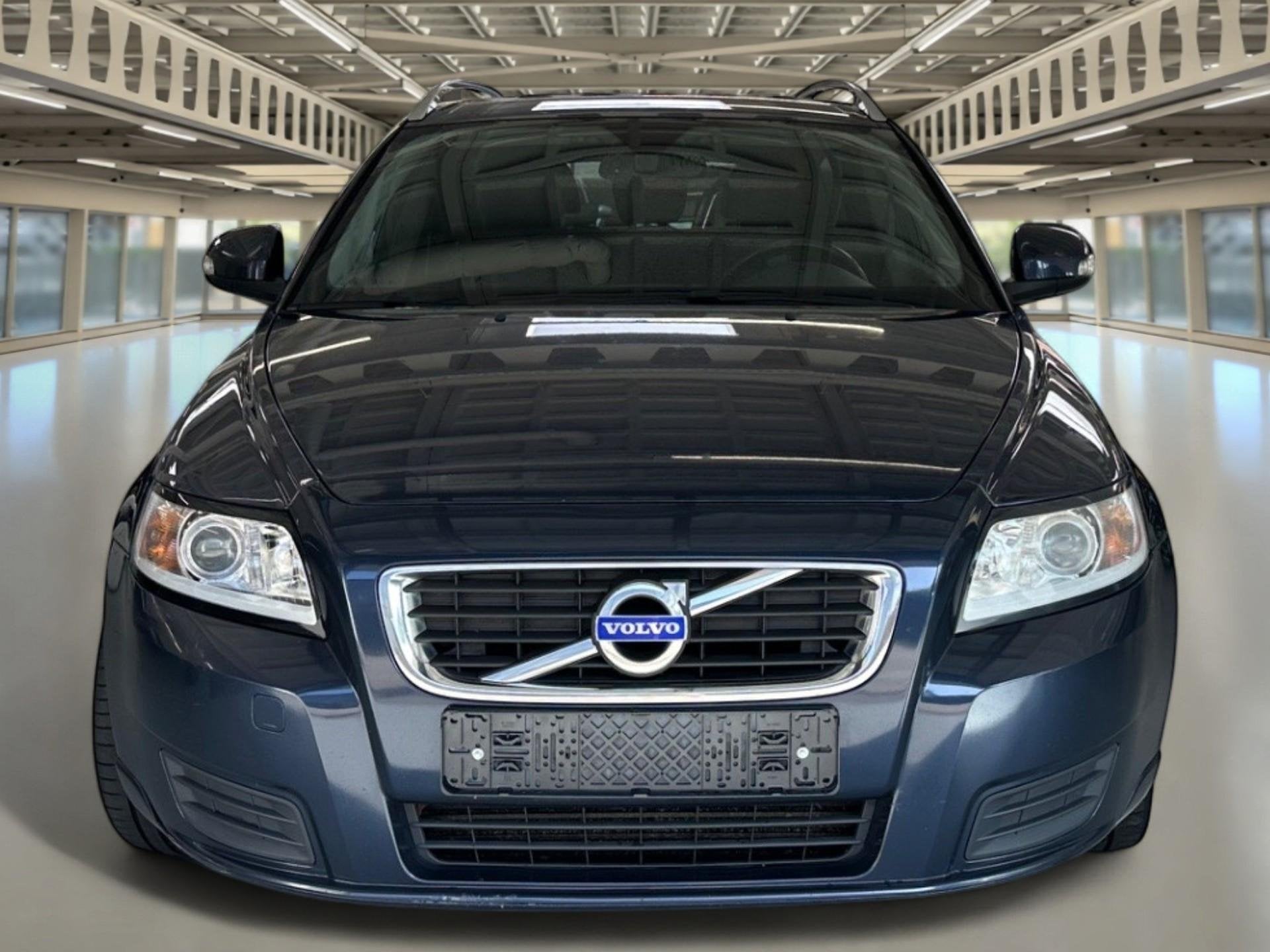 Volvo V50 1.6 D2 S/S Business Pro Edition German papers only, Auto's, Volvo, Voorwielaandrijving, Euro 5, Gebruikt, 4 cilinders