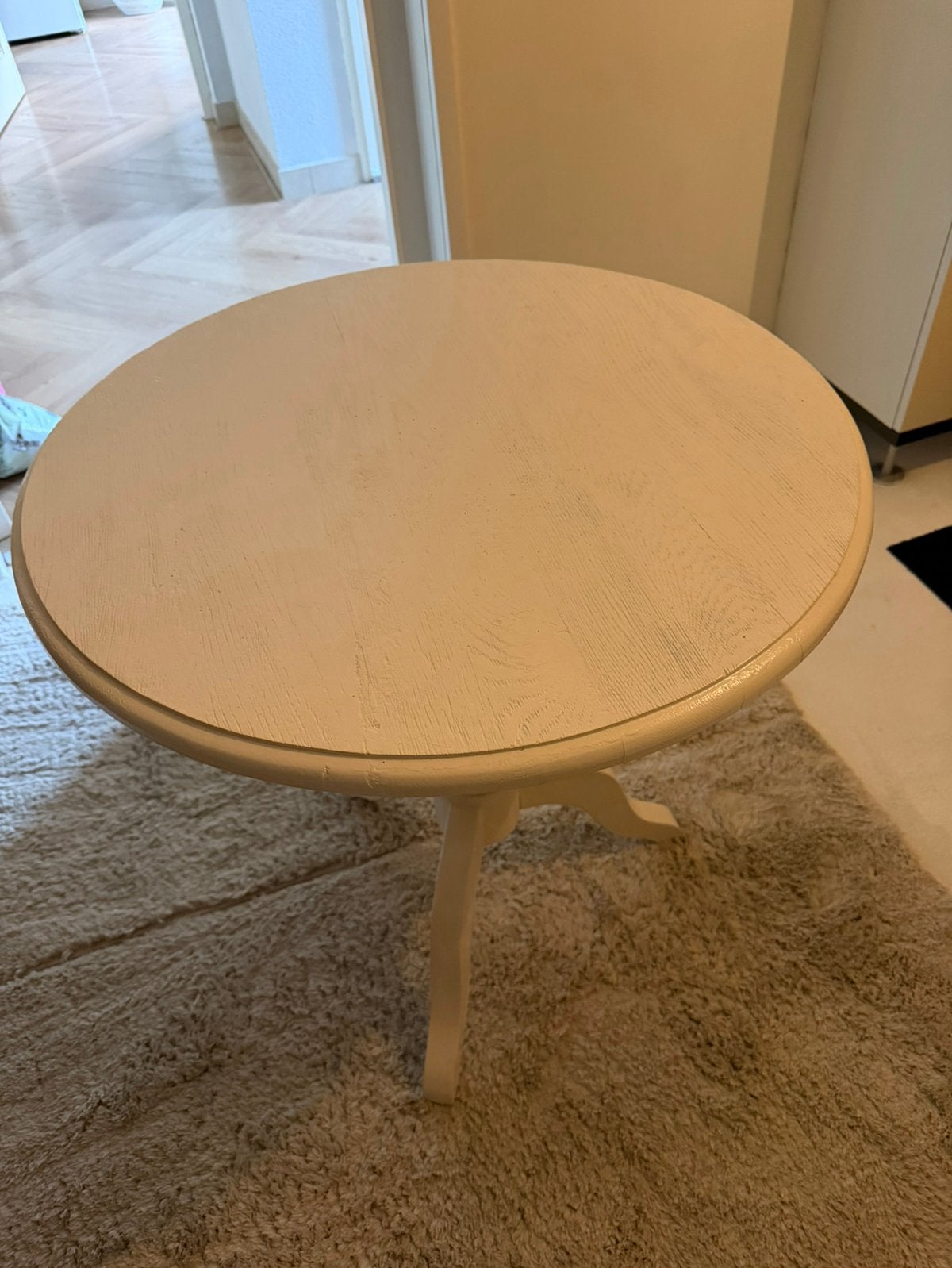 Tafeltje van hout rond, Ophalen, Brocante stijl, Rond, 55 tot 75 cm