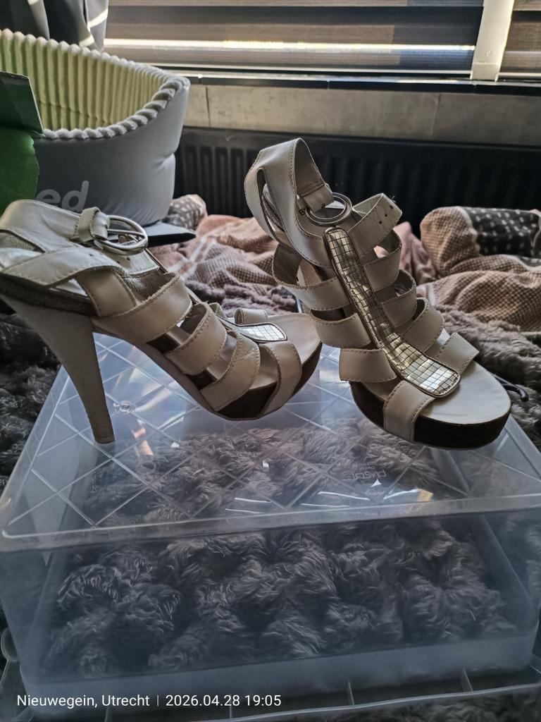 Bronx Hak Schoenen - Elegant en Stijlvol, Kleding | Dames, Schoenen, Bronx, Wit, Ophalen of Verzenden, Schoenen met hoge hakken