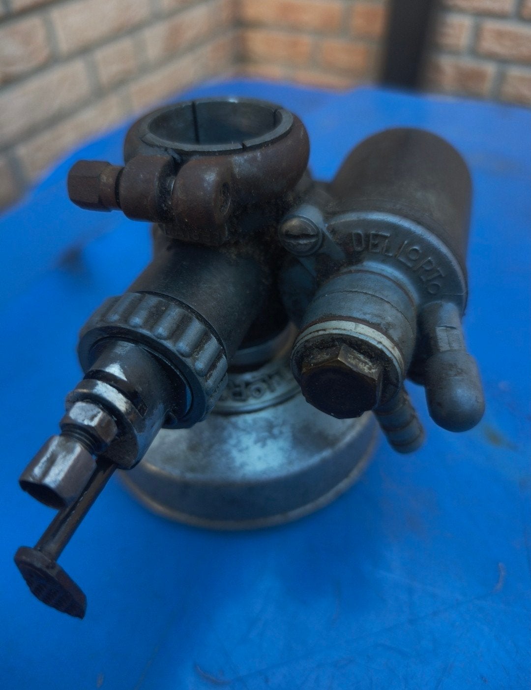 Dellorto carburateur, Fietsen en Brommers, Brommeronderdelen | Oldtimers, Ophalen of Verzenden, Zo goed als nieuw, Carburateur