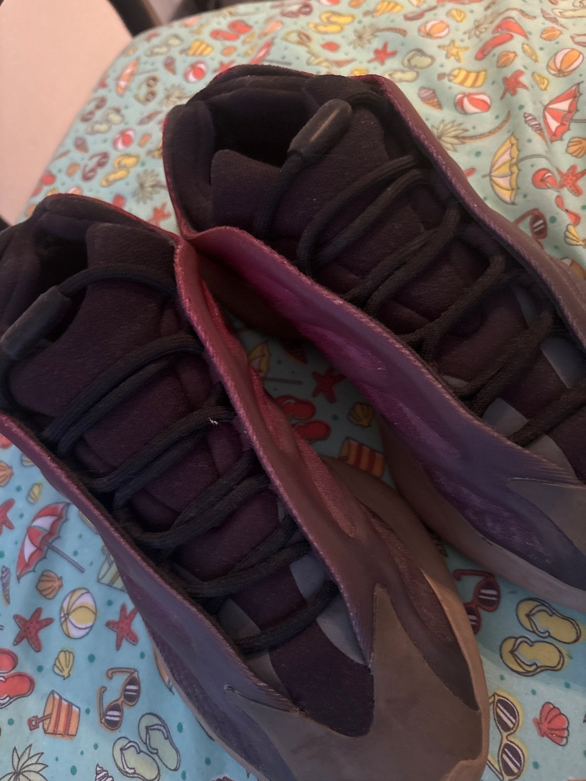 Yeezy sneakers maat 40 - amper gedragen, Kleding | Heren, Schoenen, Ophalen, Zo goed als nieuw, Sneakers of Gympen