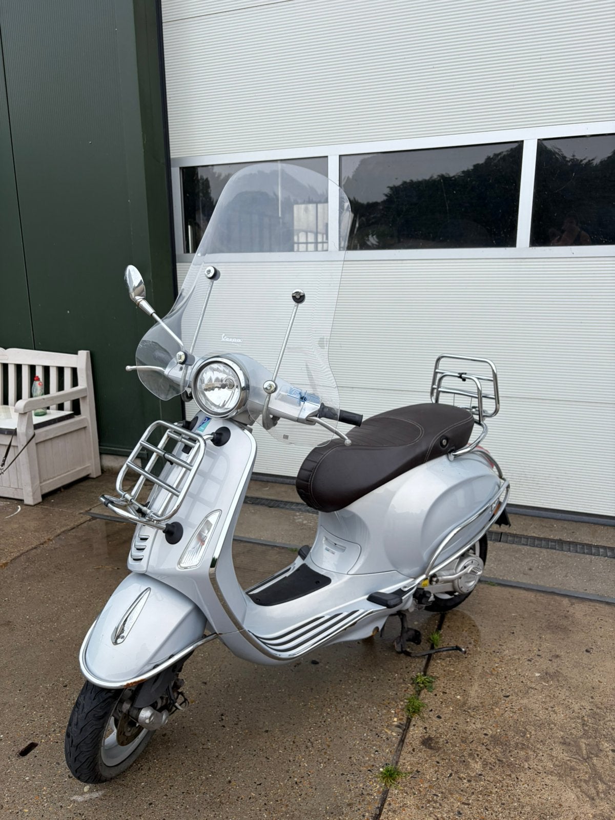 Vespa primavera touring, Ophalen, Overige modellen, Maximaal 45 km/u, Zo goed als nieuw