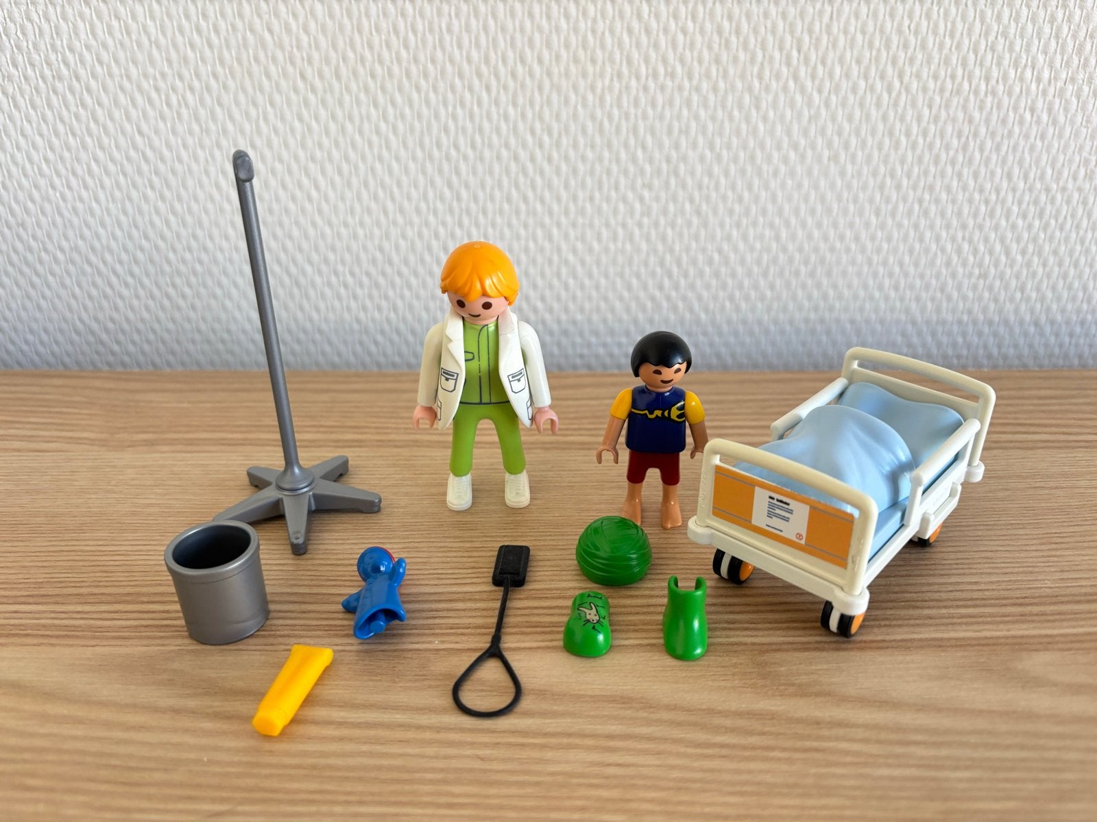 Playmobil Ziekenhuis Set - Dokter, Patiënt en Bed, Ophalen of Verzenden, Zo goed als nieuw