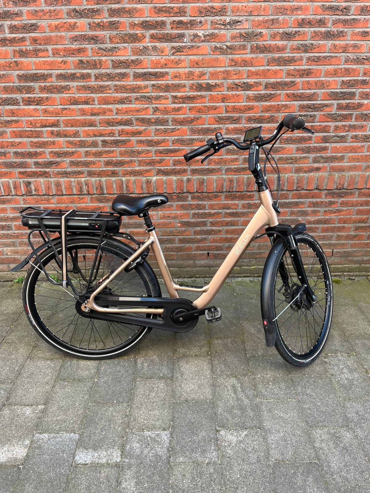 Stella livorno 4000 kilometer, Fietsen en Brommers, Elektrische fietsen, Gebruikt, 51 tot 55 cm, 50 km per accu of meer, Ophalen