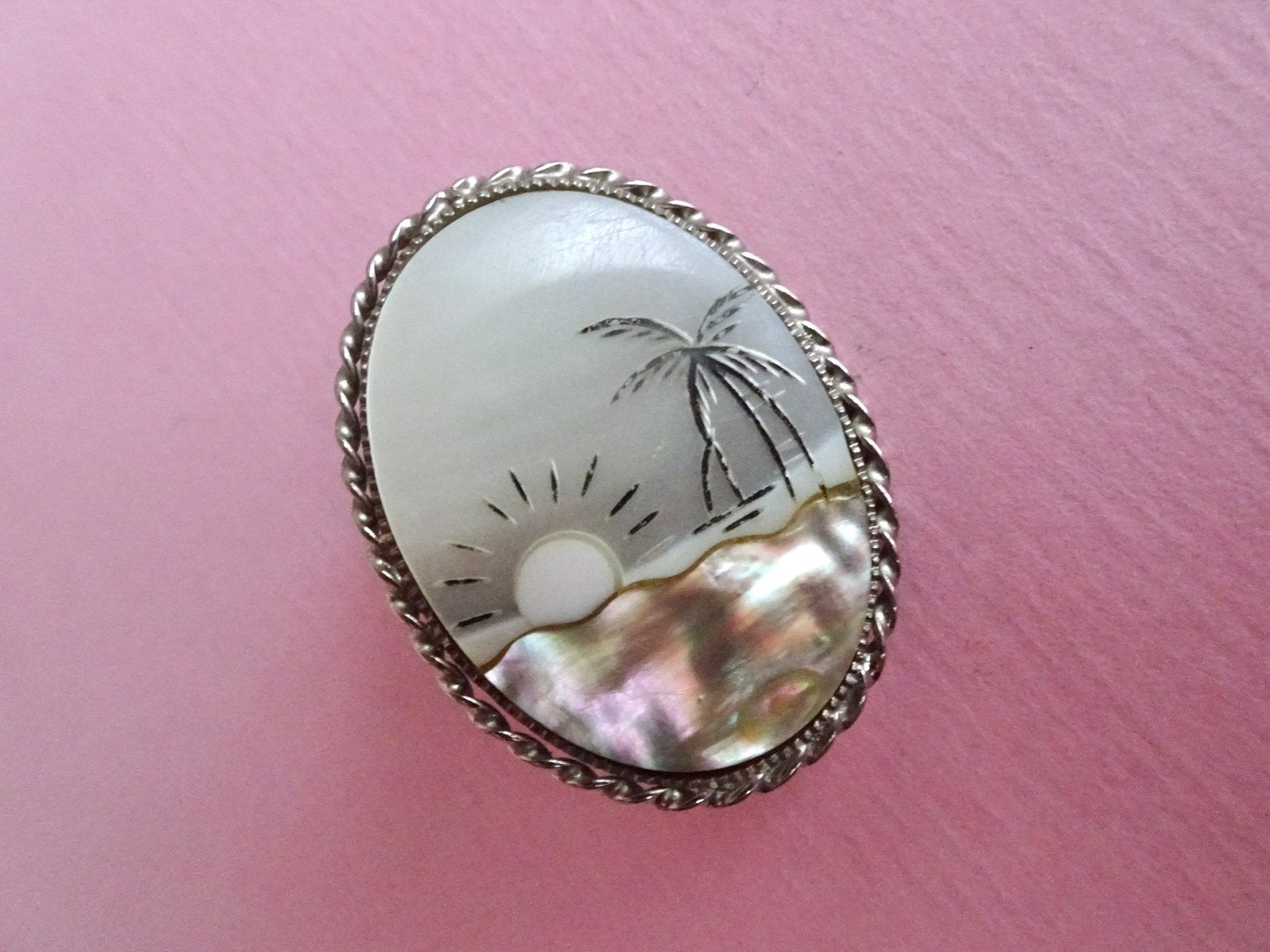jwg Vintage 70s parelmoer palmboom zee broche wit zilver klr, Verzenden, Overige materialen, Broche