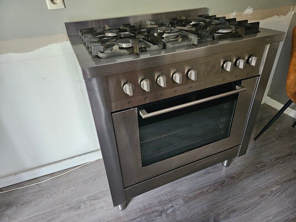 5 pits fornuis Solitaire, Witgoed en Apparatuur, Ophalen, Gebruikt, 60 cm of meer, Gas