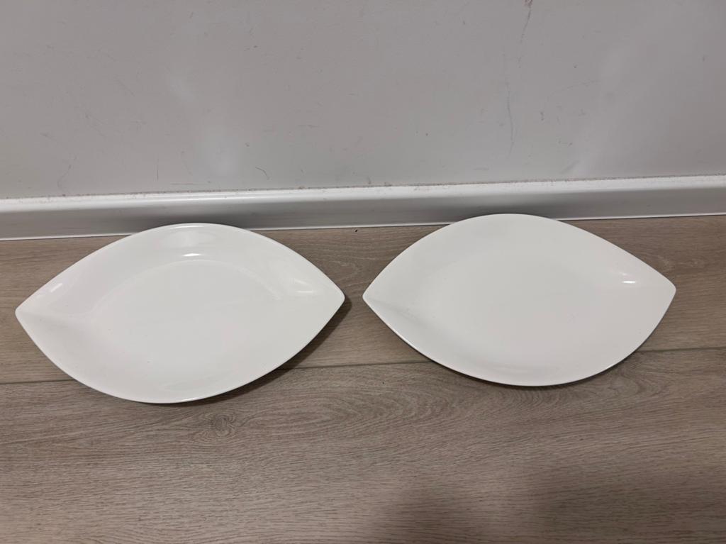 Villeroy en Boch serveerschalen 2 stuks uit de palm collecti, Ophalen of Verzenden, Zo goed als nieuw, Rechthoekig, Porselein of Keramiek