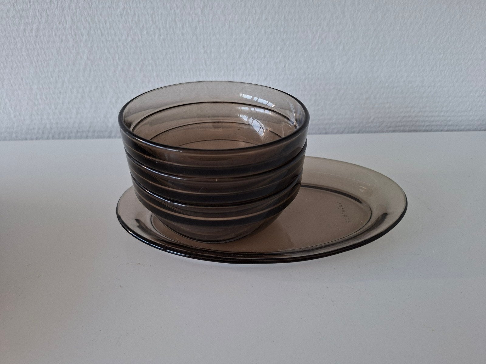 Vintage rookglas schaaltje en 3 kommetjes van Arcoroc, Ophalen of Verzenden