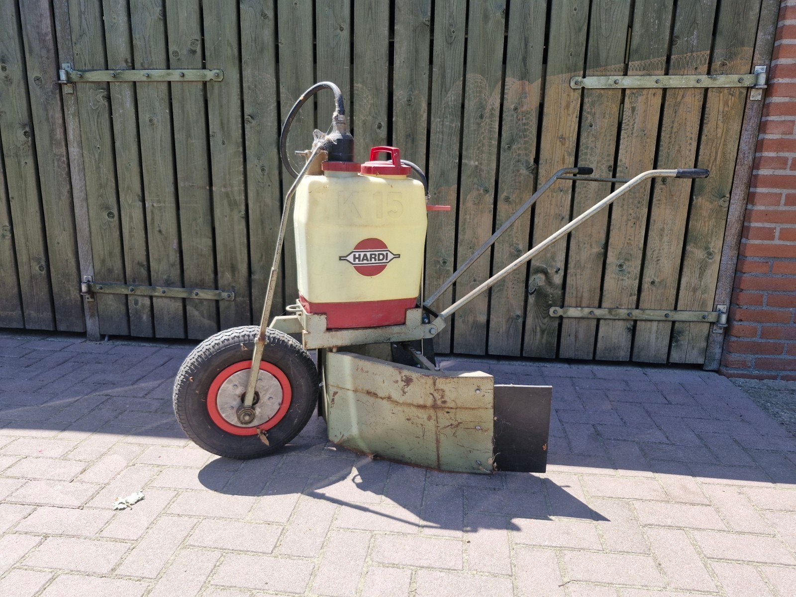 Te koop gifspuit voor tuin, Ophalen, Gebruikt