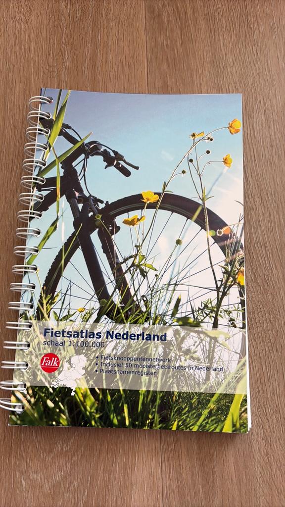 Fietsatlas Nederland Falk, 2000 tot heden, Ophalen of Verzenden, Nederland, Landkaart