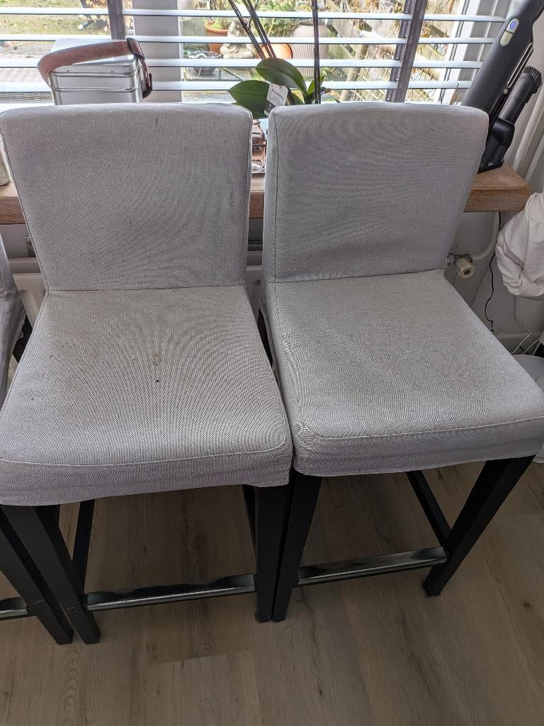 2 Ikea Berglund barkrukken, Ophalen, Gebruikt, 60 tot 90 cm, Hout