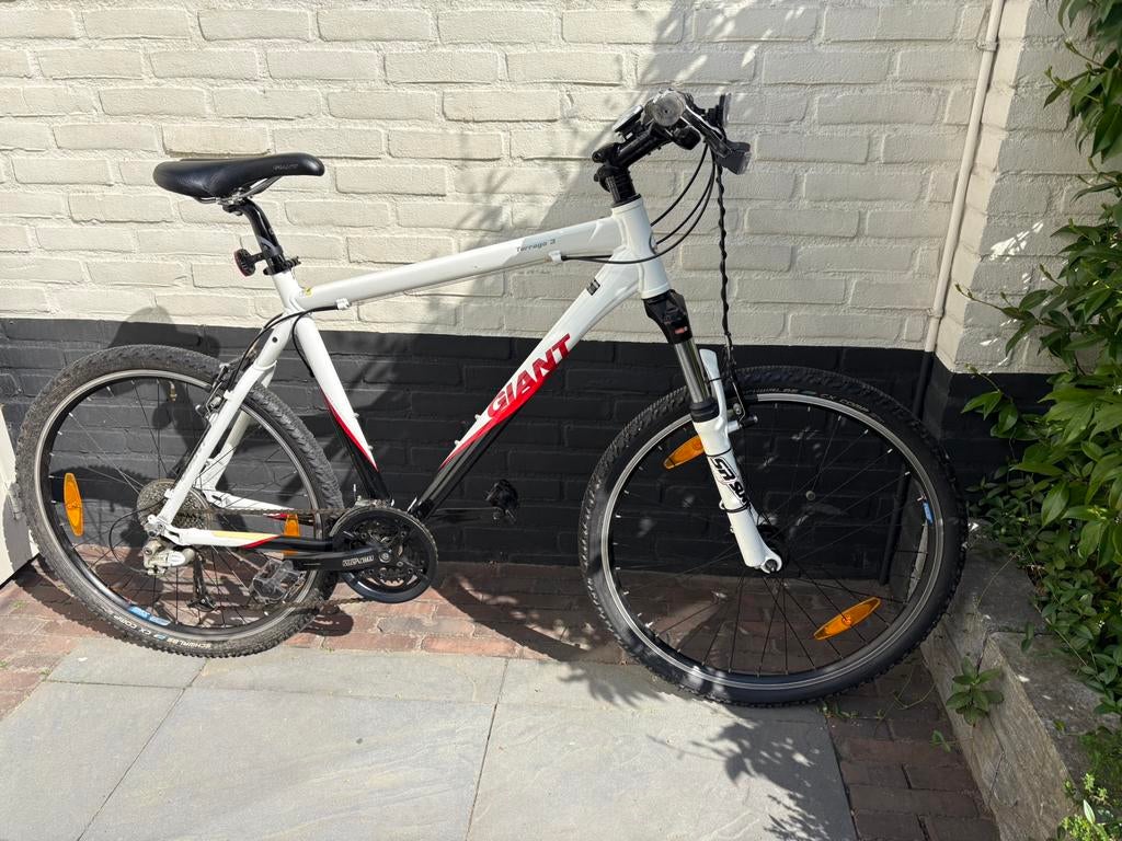ATB Giant izgs, 49 tot 53 cm, Ophalen, Zo goed als nieuw, Giant