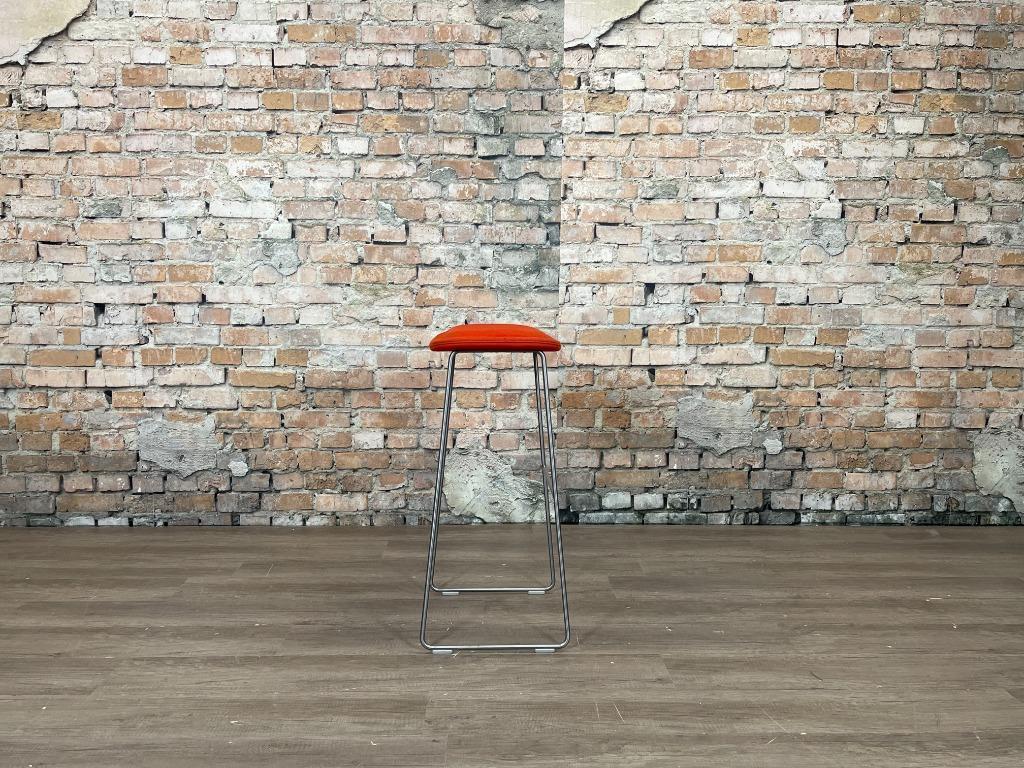 Cappellini Hi Pad Stool rood bij TheReSales, Ophalen, 60 tot 90 cm, Zo goed als nieuw, 1 kruk