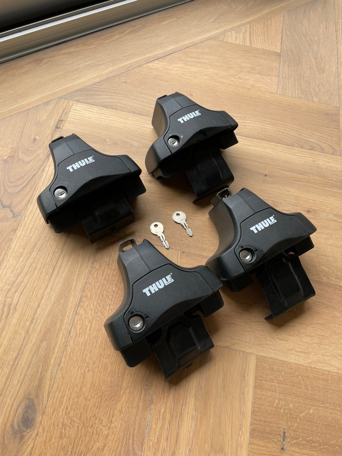 Thule rapid system 754 + kitset glad dak, Auto diversen, Dakdragers, Ophalen of Verzenden