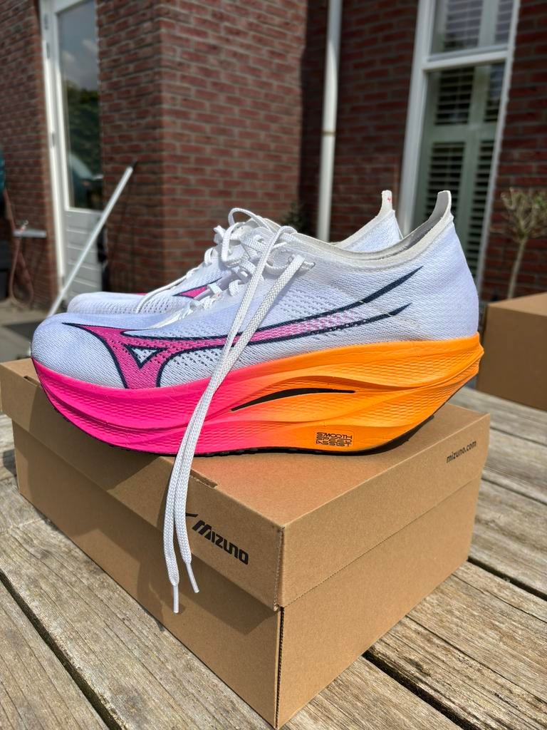 Mizuno wave rebellion pro 3 maat 44,5, Overige kleuren, Sportschoenen, Ophalen of Verzenden, Zo goed als nieuw