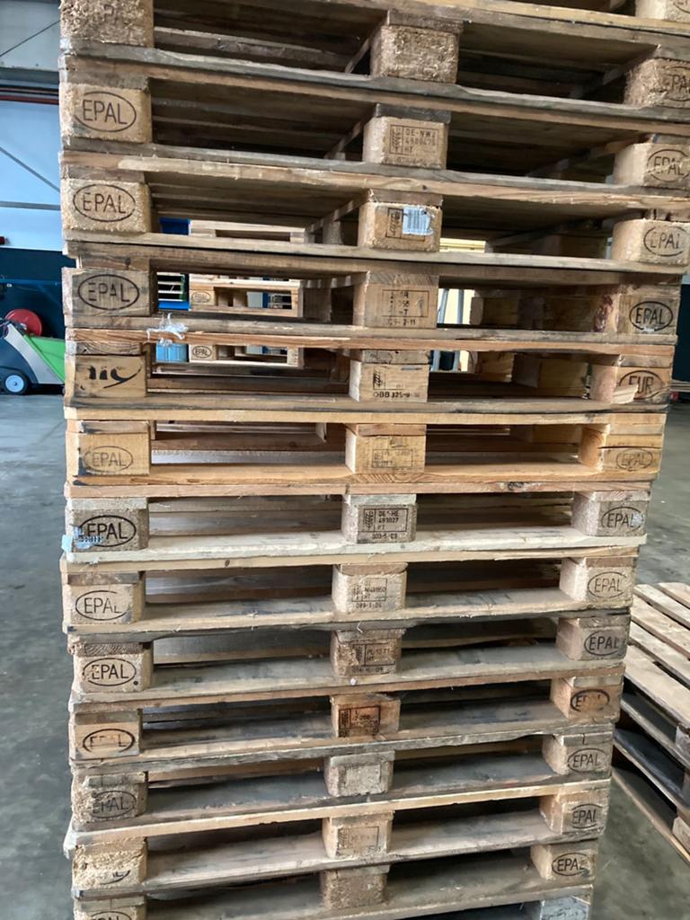 Europallets gezocht min 100 stuks, Doe-het-zelf en Verbouw, Hout en Planken, Ophalen of Verzenden, Zo goed als nieuw, Pallet, Minder dan 200 cm