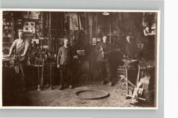 2 foto´s HEVEADORP van HEVEA rubberbanden fabriek zie info, Verzenden, Voor 1920, Gelderland