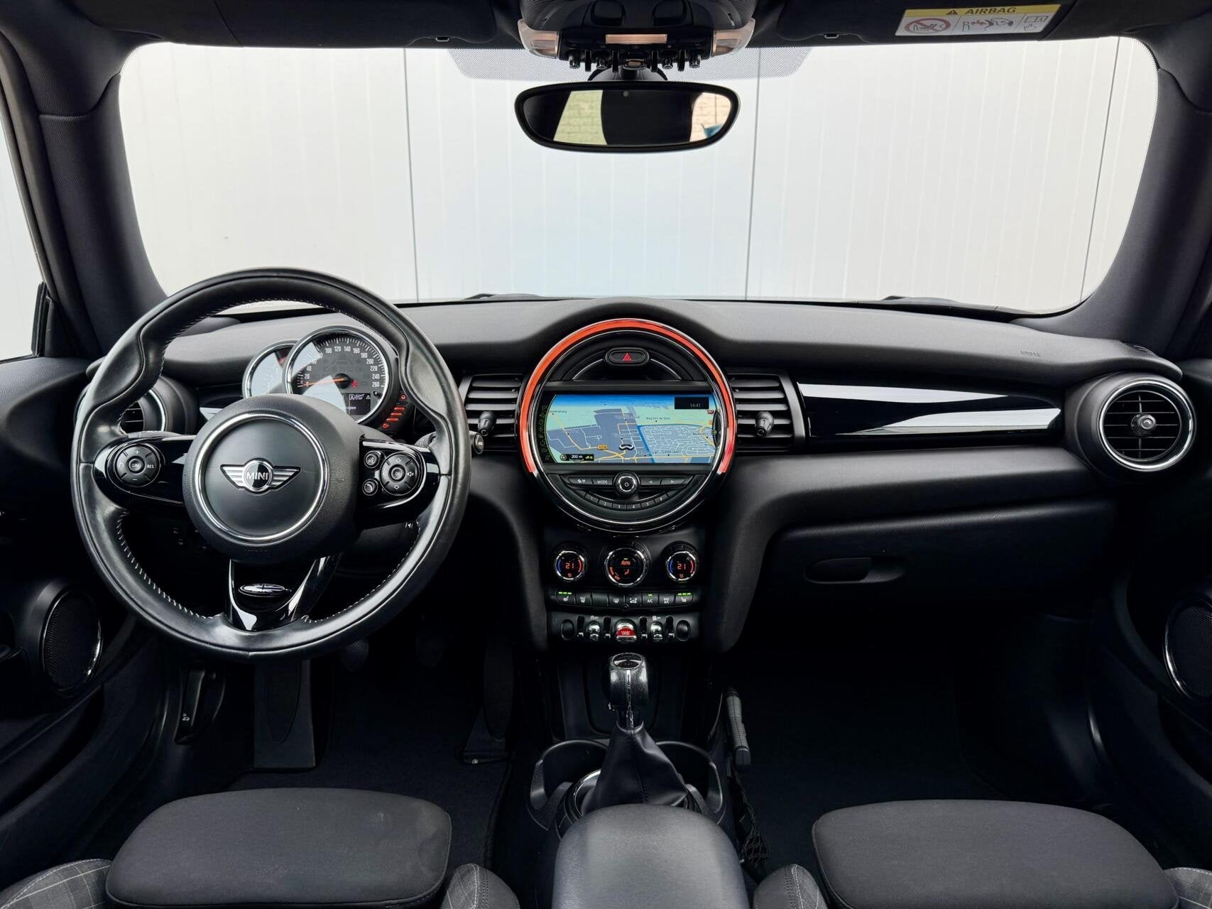 MINI Cooper 1.5 Chili | PANORAMADAK | LED | NAVI PRO | blauw, Voorwielaandrijving, 136 pk, Gebruikt, Euro 6