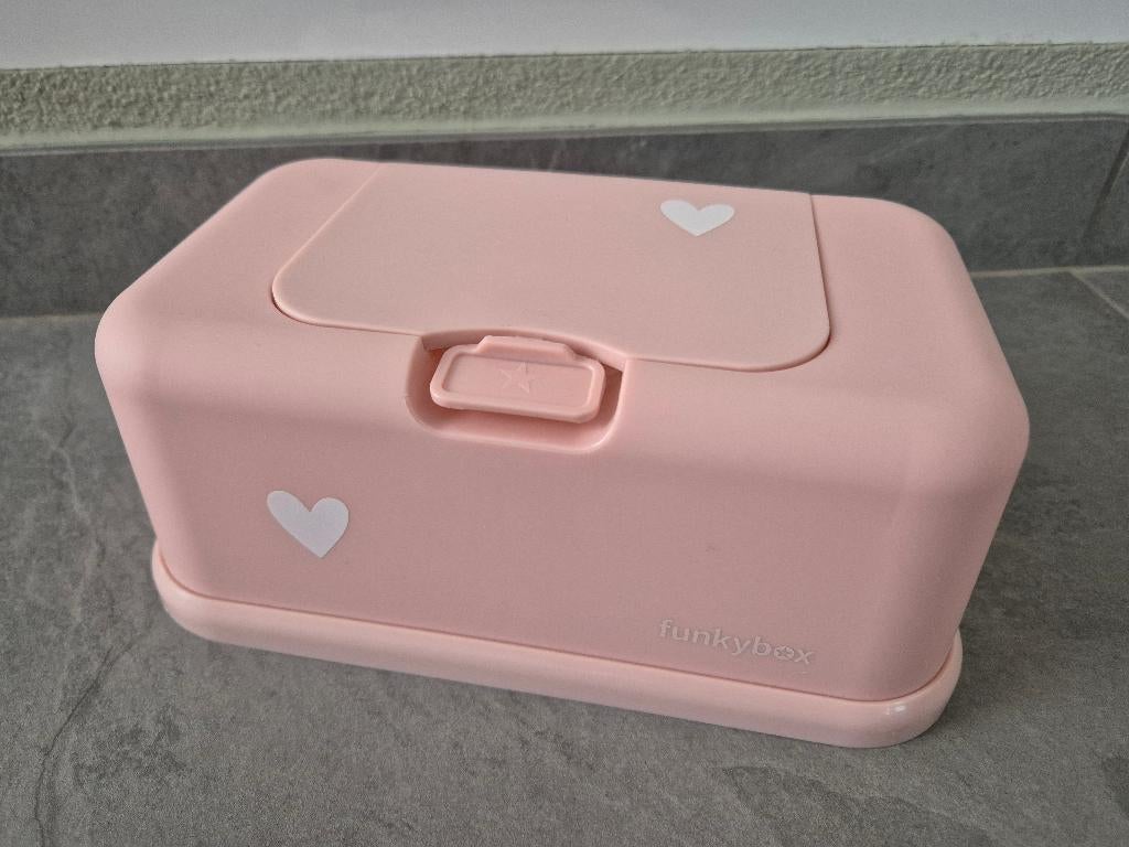 Funkybox Little Hart Easy Wipe Pale Pink – Babydoekjes box, Ophalen of Verzenden, Zo goed als nieuw, Overige typen, Overige merken