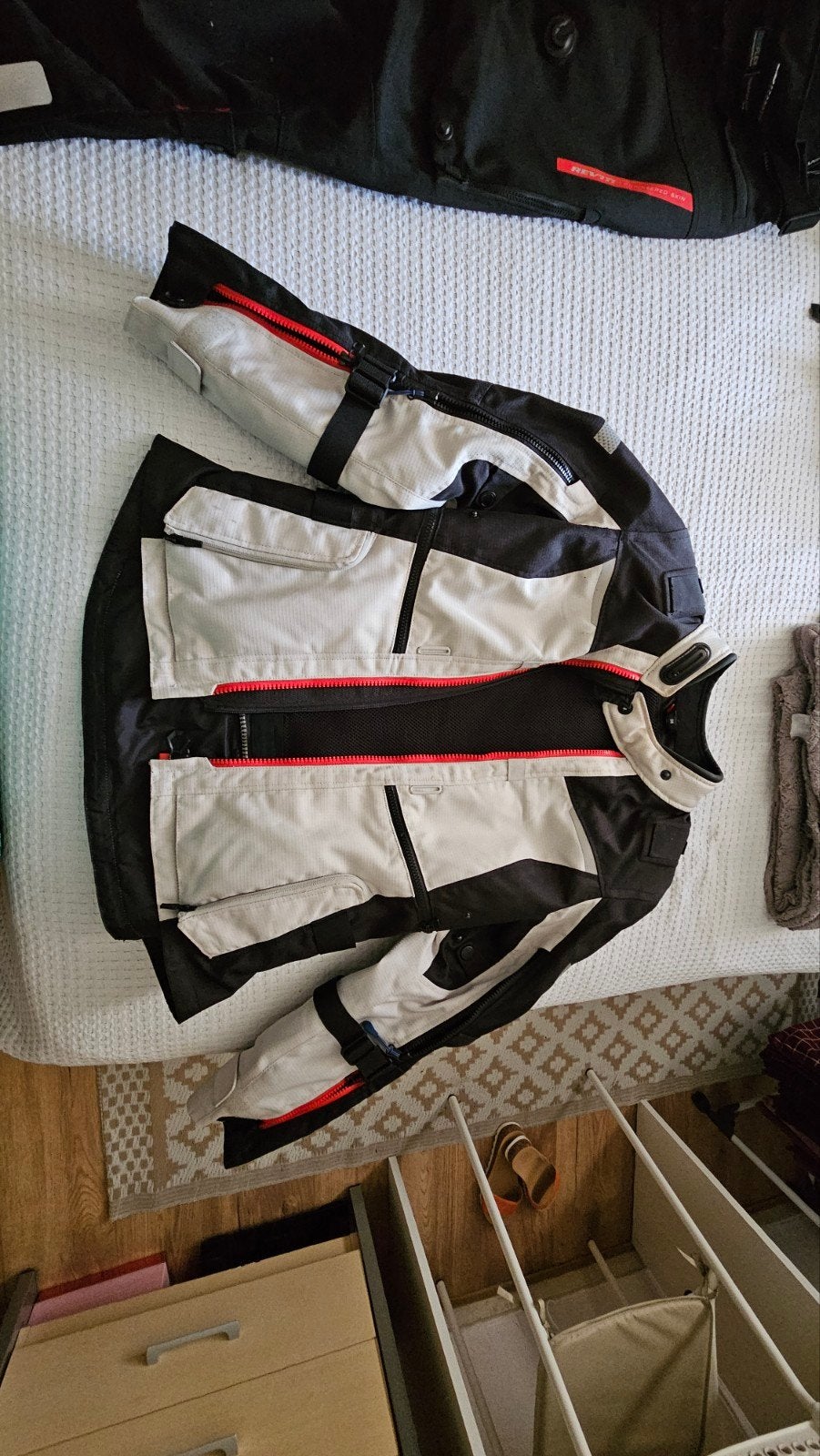 Mooi dames motorpak (jas en broek) - All weather, Motoren, Kleding | Motorkleding, REV'IT!, Combipak, Ophalen of Verzenden, Dames