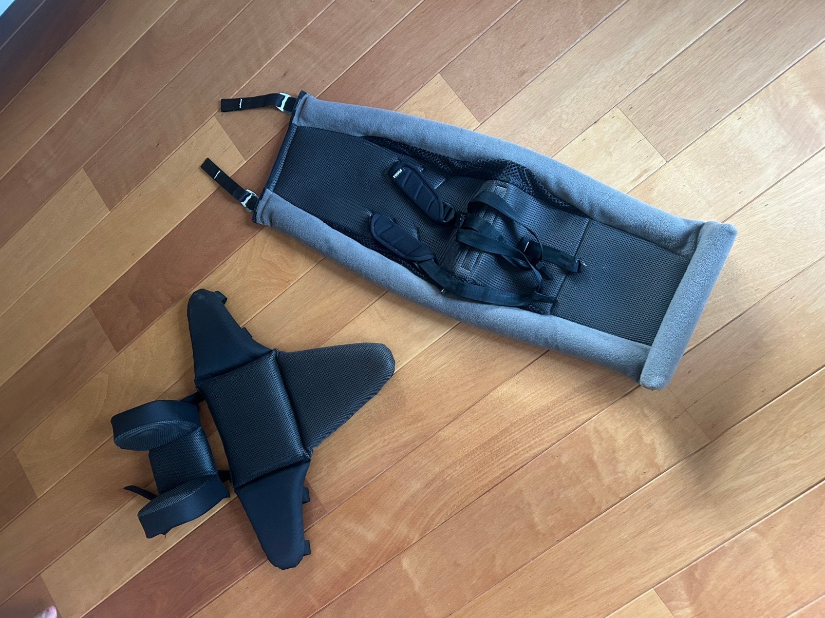 Thule Infant Sling en Baby Supporter, Ophalen of Verzenden, Gebruikt, Overige merken