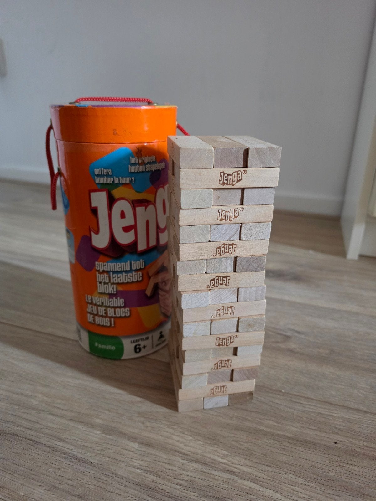 Jenga houten blokken gezelschapsspel groot, Hobby en Vrije tijd, Vijf spelers of meer, Ophalen of Verzenden, Gebruikt, Jenga