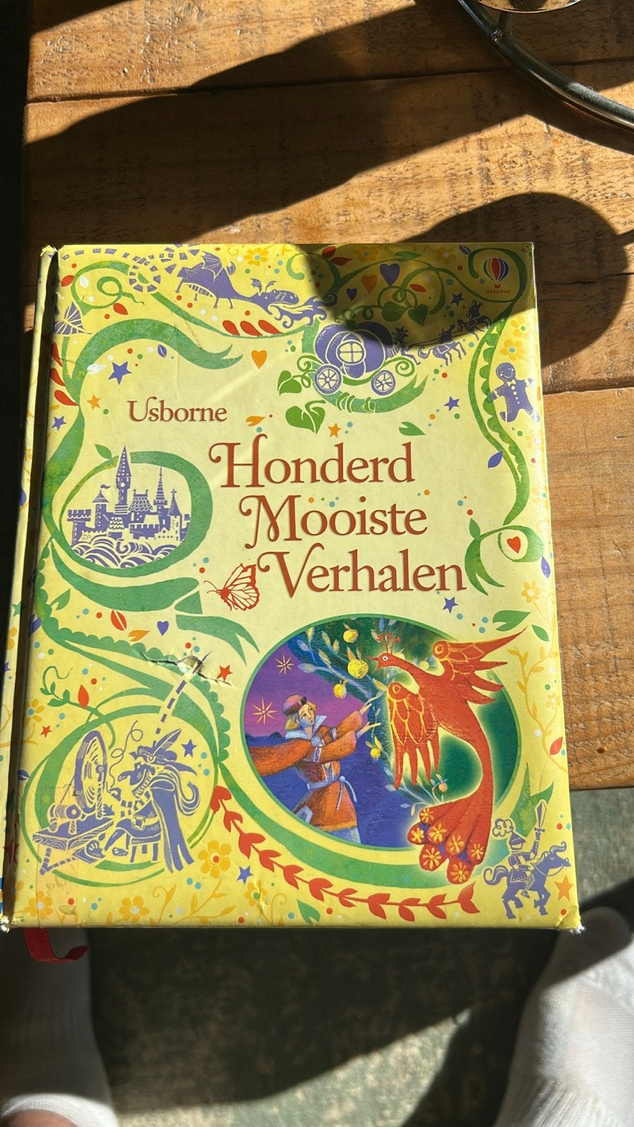 Usborne Honderd Mooiste Verhalen - Kinderboek, Ophalen of Verzenden, Gelezen