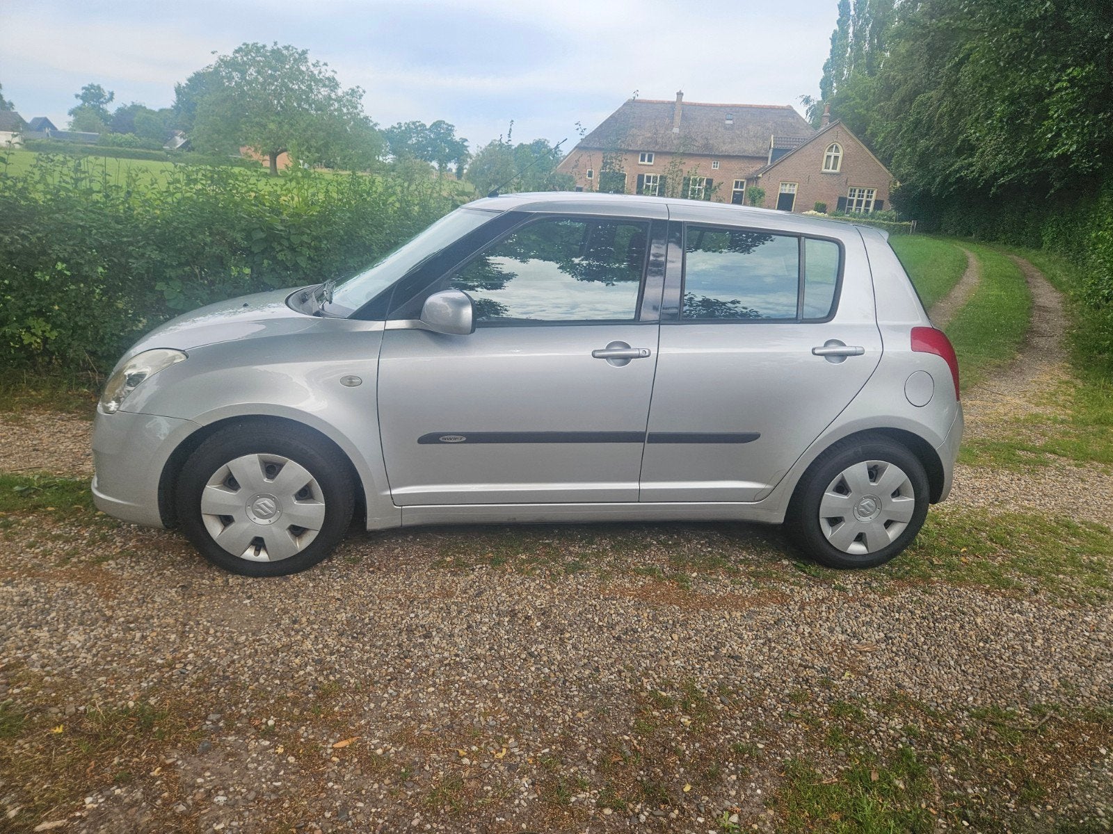 Suzuki Swift 1.3 5D 2008 Grijs, Voorwielaandrijving, 40 €/maand, 965 kg, 400 kg
