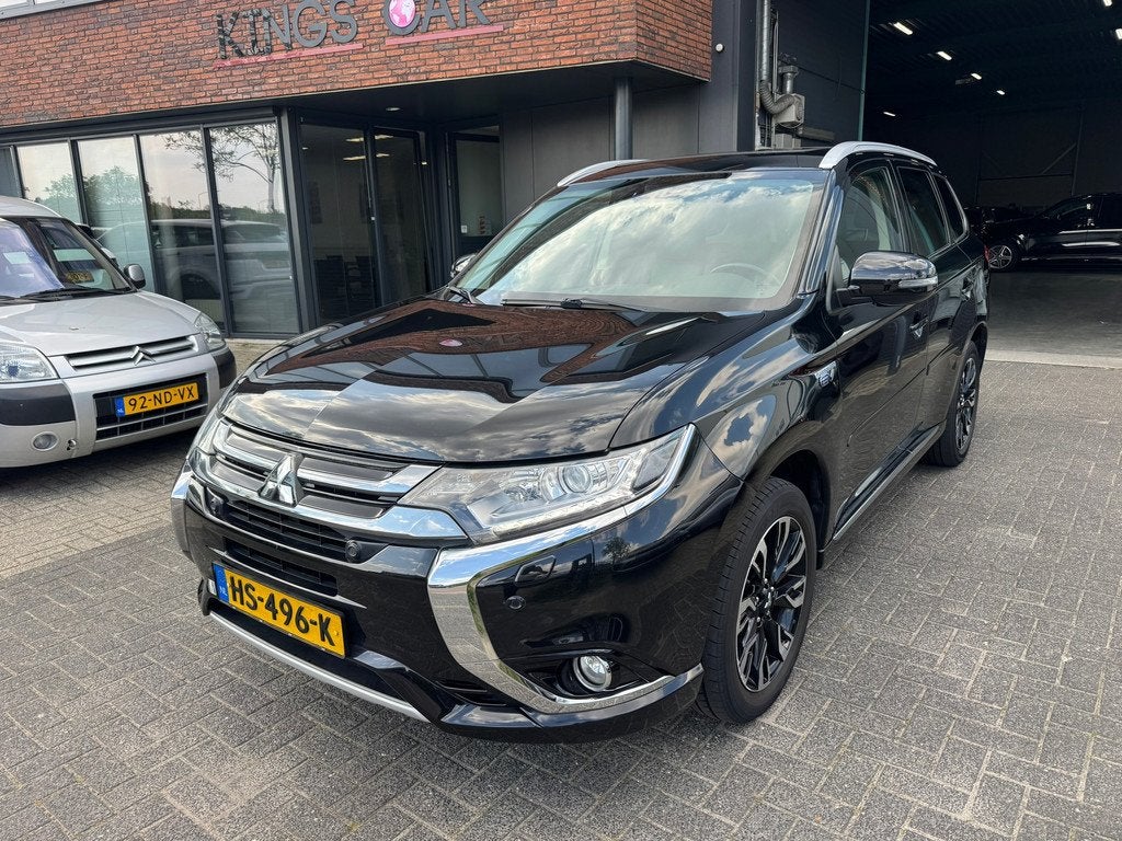 Mitsubishi Outlander 2.0 PHEV Executive Edition CAMERA CRUIS, 1998 cc, Euro 6, 4 cilinders, 1820 kg