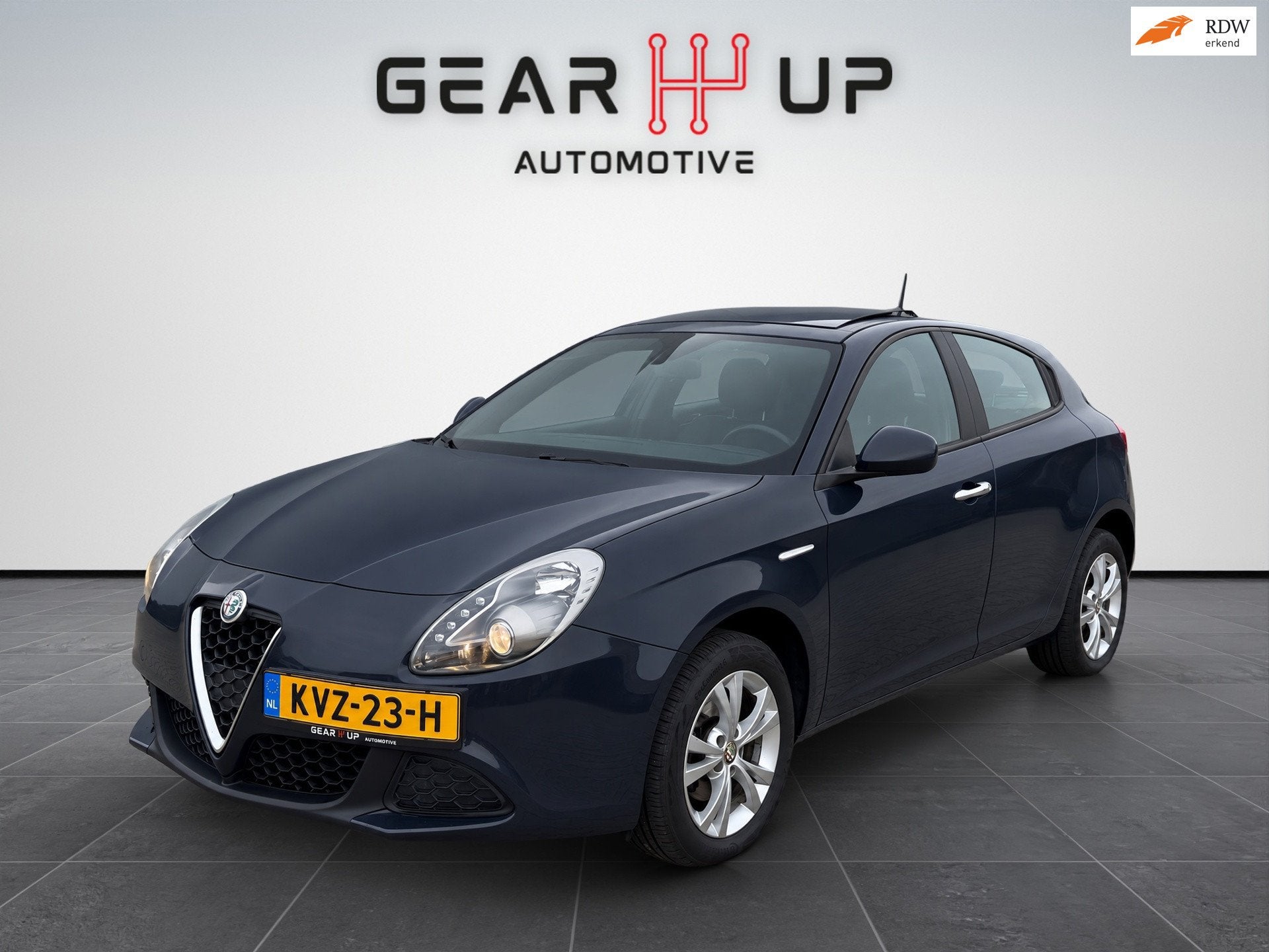 Alfa Romeo Giulietta 1.4 T PANO|NAVI|CRUISE|PARK.S|LM|CARPAS, Auto's, Voorwielaandrijving, Gebruikt, Euro 6, 4 cilinders