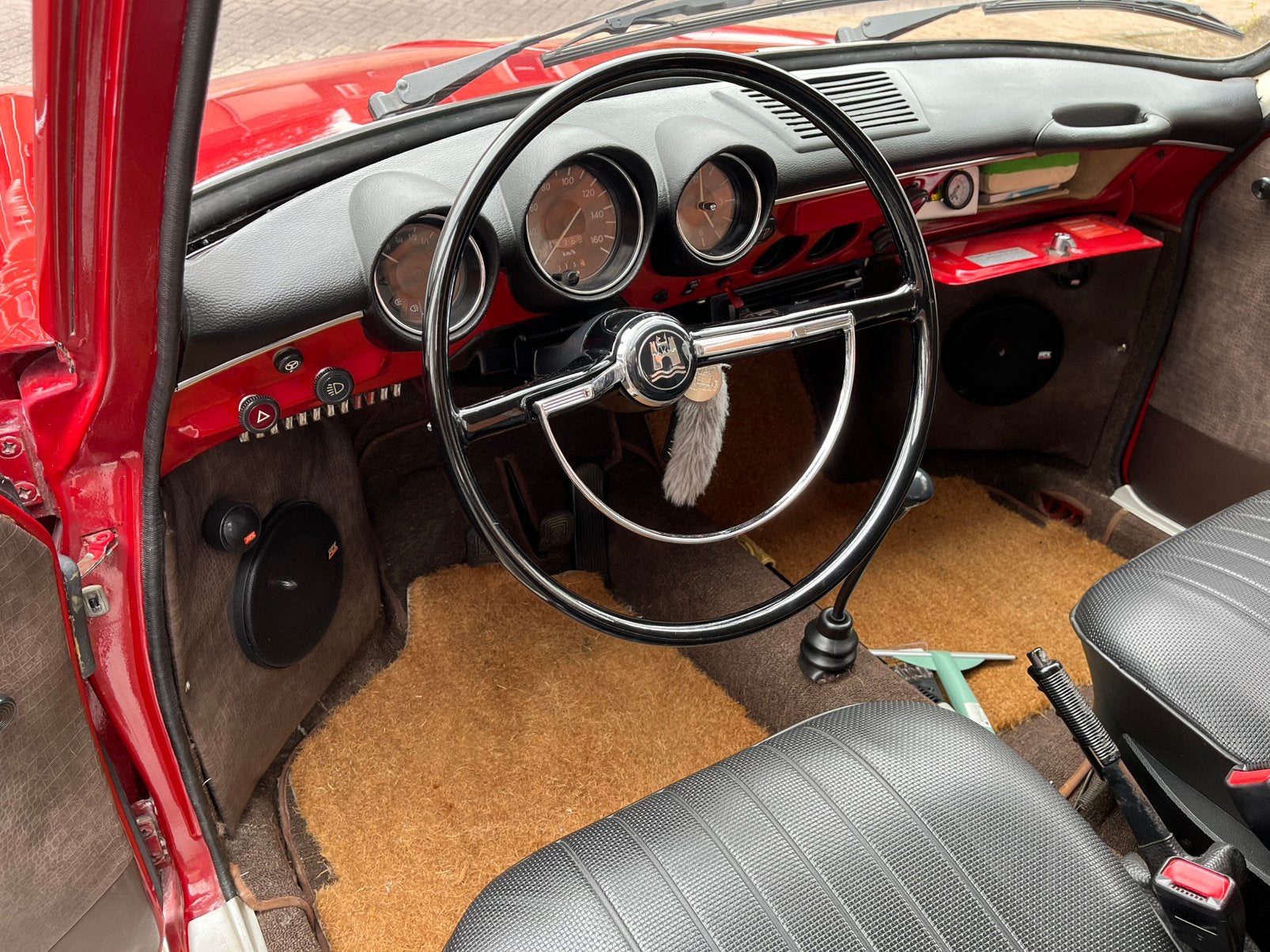 Vw type 3 variant oldtimwr, foto 10