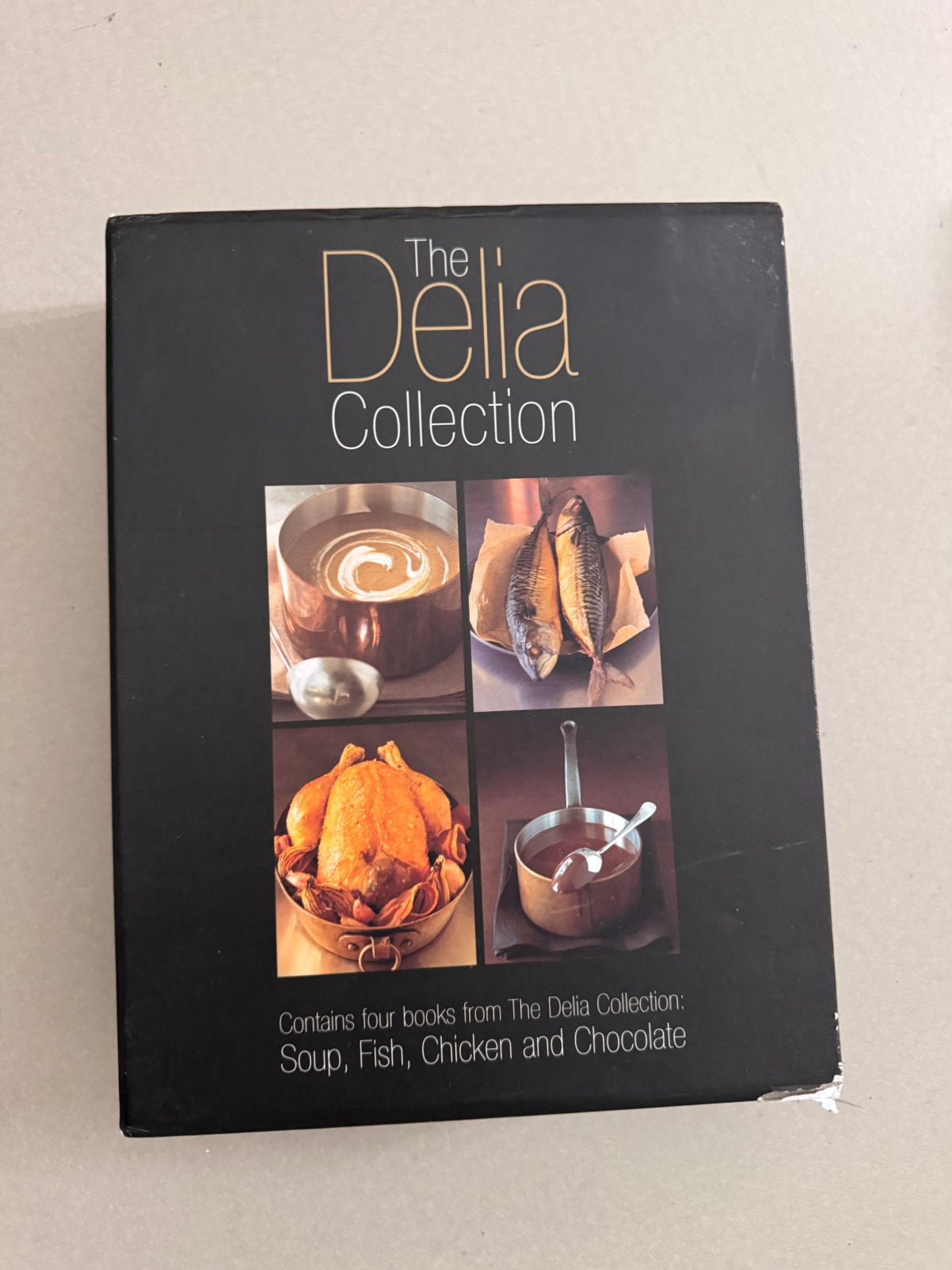 The delia collection 4 delig, Ophalen, Zo goed als nieuw