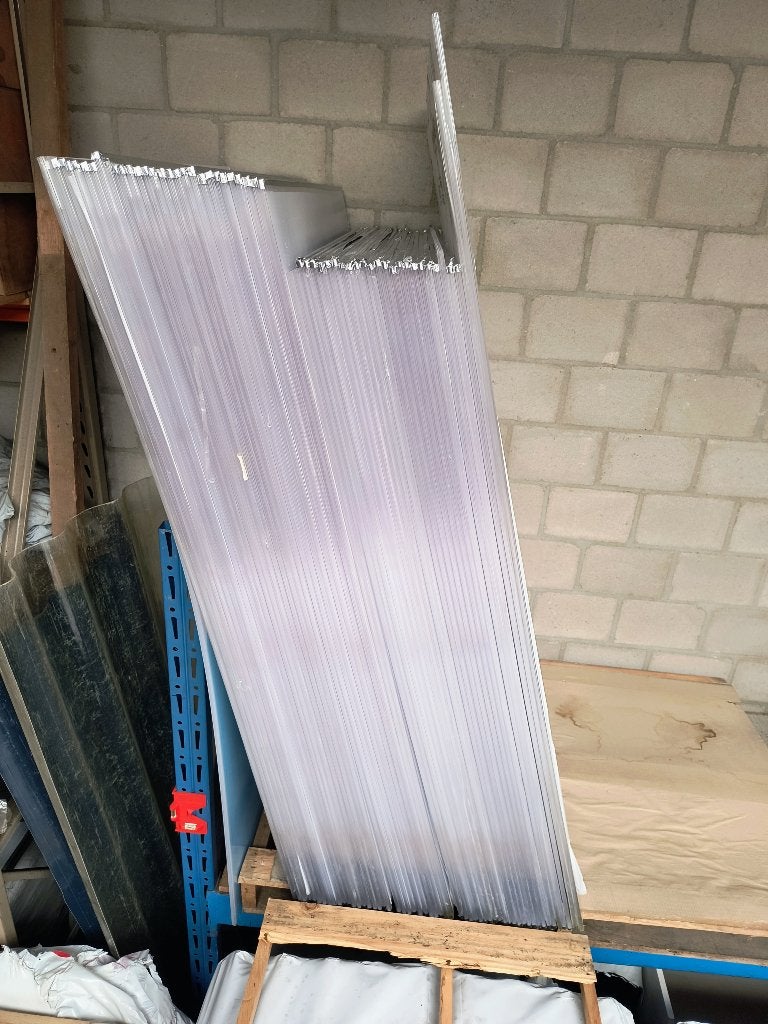 FAILLISSEMENTSPARTY POLYCARBONAAT SERREPLAAT +/-150x105x1cm, Doe-het-zelf en Verbouw, Dakpannen en Dakbedekking, Kunststof, Overige kleuren