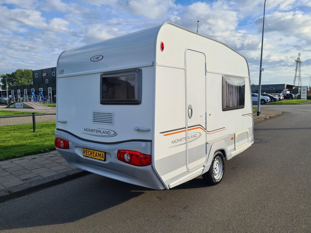 LMC Viola 330 Incl. voortent, Caravans en Kamperen, Overige typen, Rondzit, Bedrijf, 500 - 750 kg