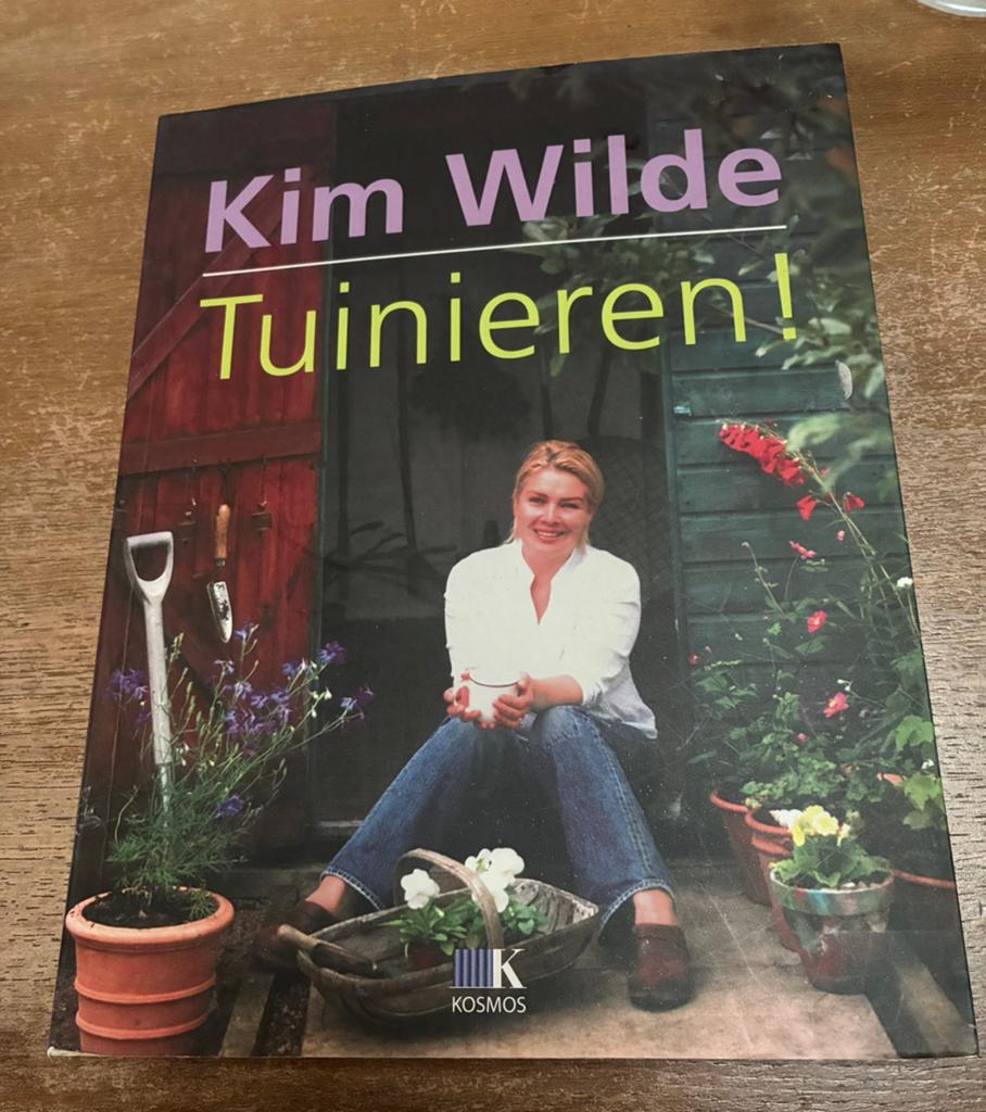 Tuinboek Kim Wilde - Tuinieren !, Boeken, Ophalen of Verzenden, Zo goed als nieuw, Tuinieren en Tuinplanten