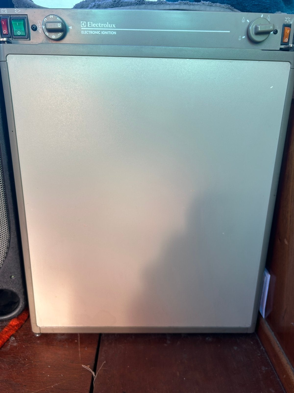 Electrolux RM4211 absorptie inbouw koelkast op gas 12v 220v, Caravans en Kamperen, Camper-accessoires, Ophalen, Gebruikt