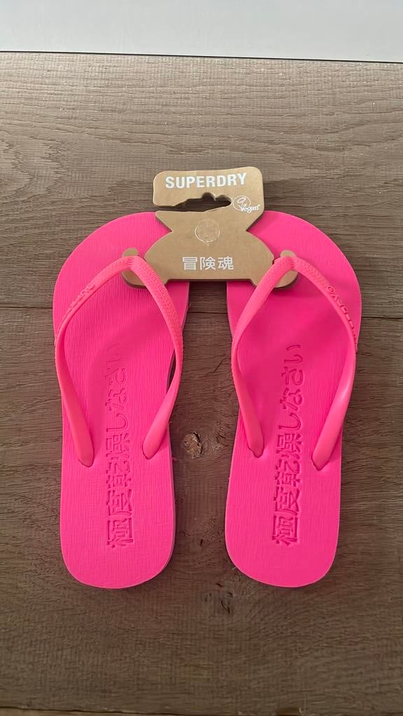 Nieuwe Superdry slippers, Meisje, Overige typen, Nieuw, Ophalen of Verzenden