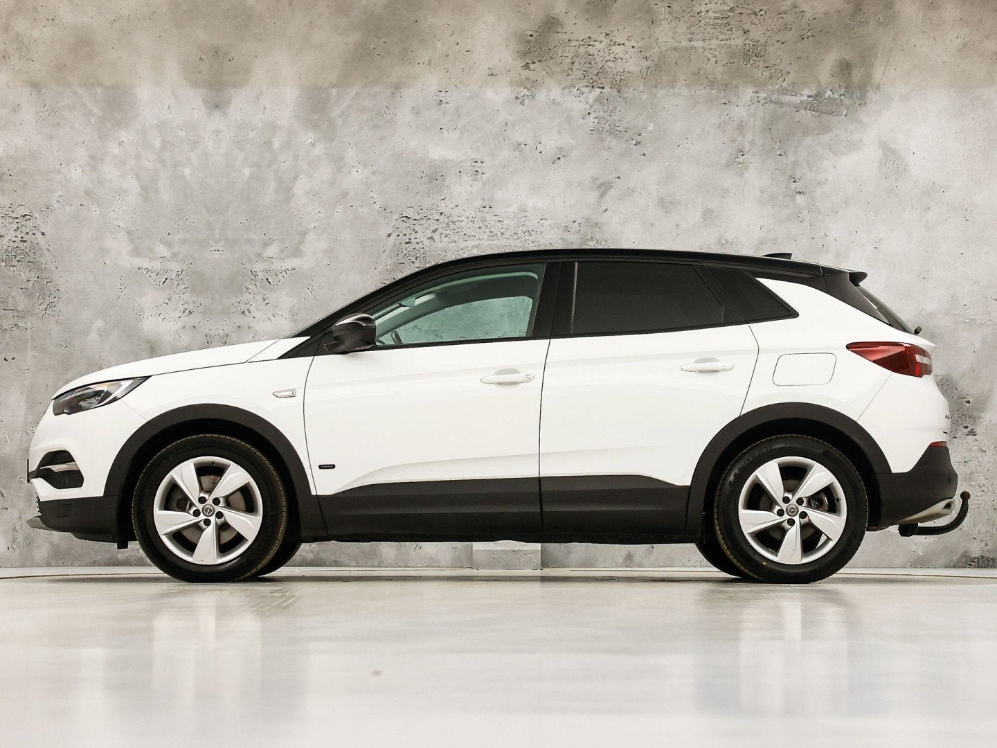 Opel Grandland X 1.6 Turbo Hybrid Elegance 224Pk Automaat (A, 12 maanden, 4 cilinders, Leder en Stof, Wit