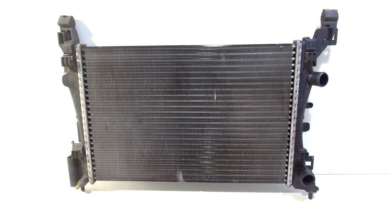 Radiateur Opel Corsa, Auto-onderdelen, Onderdelen@venauto.nl, Van der Ven Autorecycling B.V., Gebruikt, Ettenseweg 76, 4706 PB Roosendaal, The Netherlands