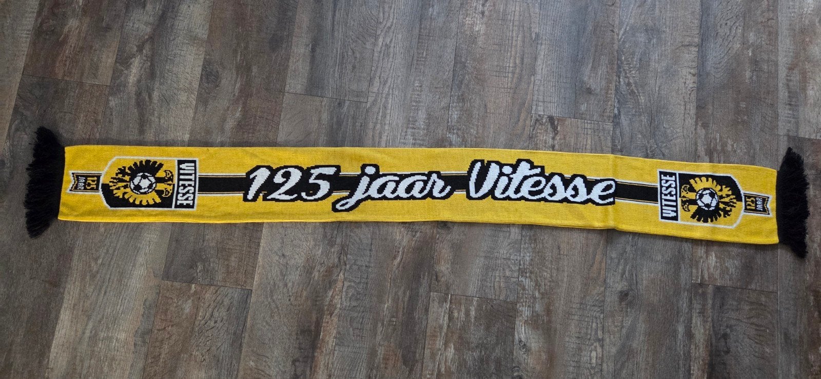 Sjaal Vitesse Arnhem, Ophalen of Verzenden, Zo goed als nieuw, Vitesse, Vaantje of Sjaal