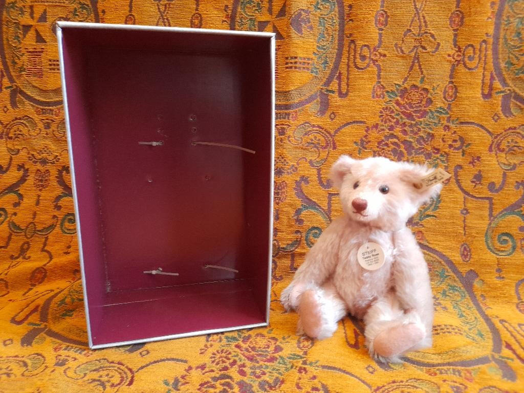 2009 Steiff Teddy 1925 Rose, 36cm (408731), Verzamelen, Beren en Cherished Teddies, Ophalen of Verzenden, Zo goed als nieuw, Stoffen beer